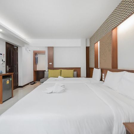 Cozytel Chiangmai Hotel Chiang Mai Exterior foto